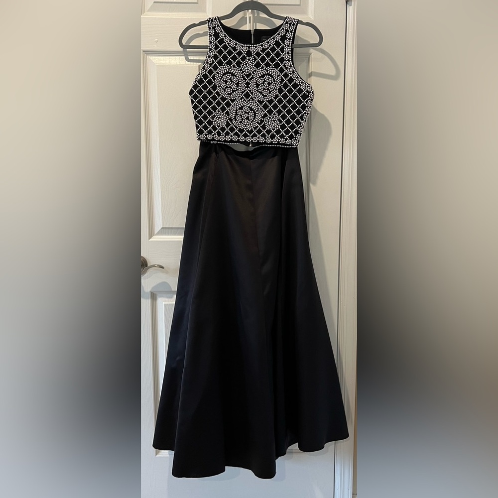 Black and White Halter Maxi Dress for Prom